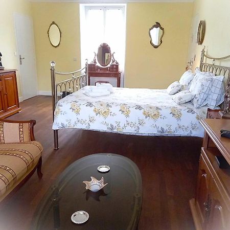 Le Potier Jovial Bed & Breakfast Ger  Bagian luar foto