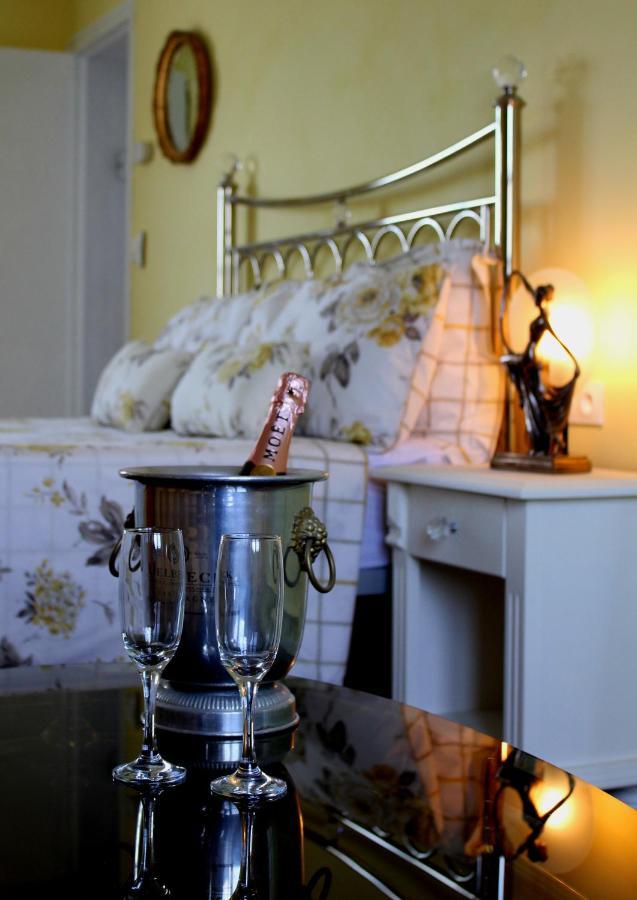 Le Potier Jovial Bed & Breakfast Ger  Bagian luar foto